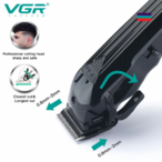 VGR Triple Black mašinica za šišanje