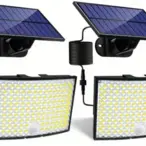 Led solarni reflektor sa odvojivim panelom