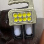 Solarna ručna lampa