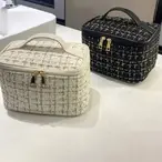 Kozmetička torba sa ručkom