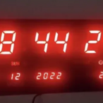 Moderni digitalni LED zidni sat