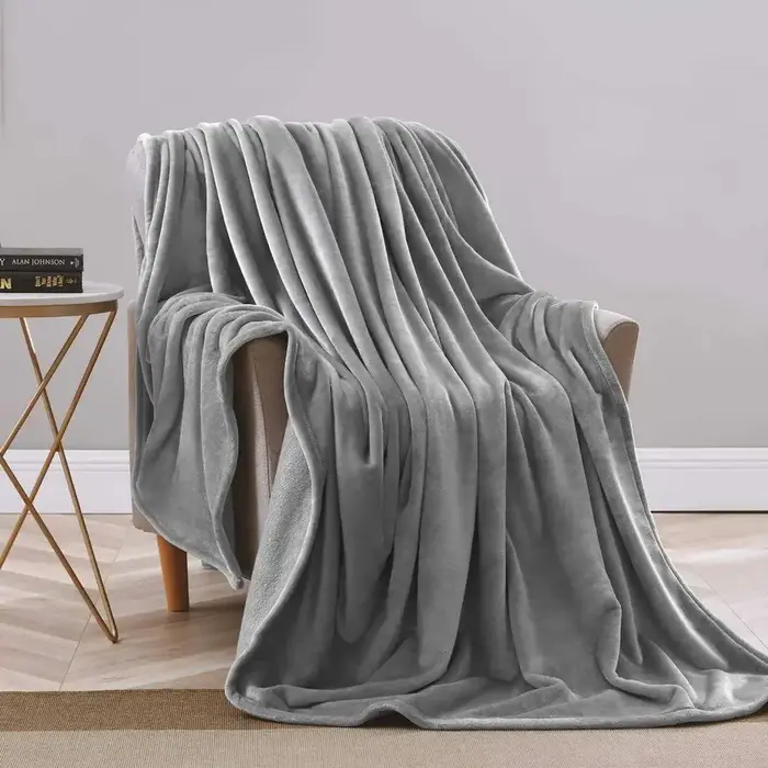 ČEBE OD MIKROFIBRE 200x230 CM