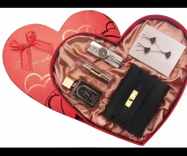 ženski poklon set je spoj lepote, elegancije i glamura