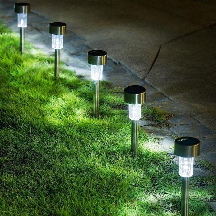 Solarne lampe za dvorište  Set od 8 komada